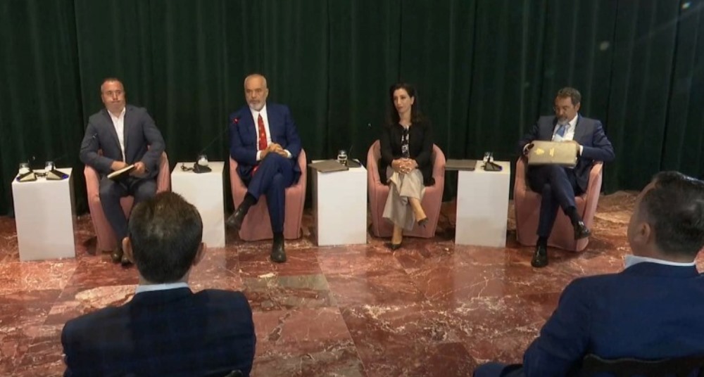 Qeveria po mendon rikthimin e basteve, Rama: Behet fjale vetem per ato online